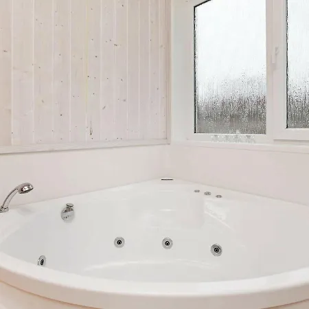 Holiday home 8 Person In *