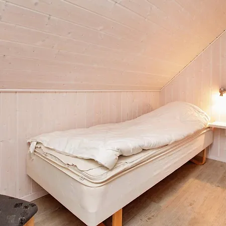 8 Person In Dom wakacyjny